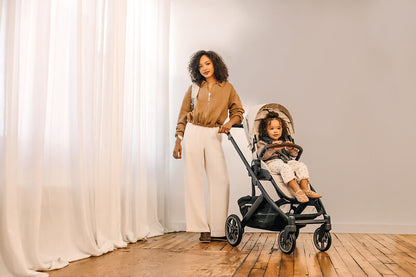 UPPAbaby Cruz® V3 Kompakter Kombi-Kinderwagen